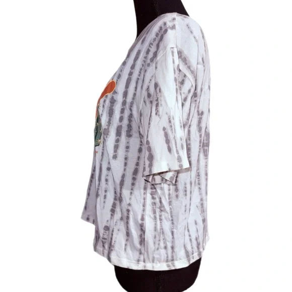 Love Tribe - MTV Licensed Cropped T Shirt - Size Large - Picture 3 of 7